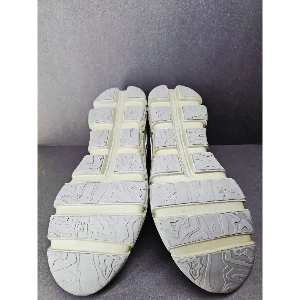 Oncloud Men 9.5 Comfy footwear